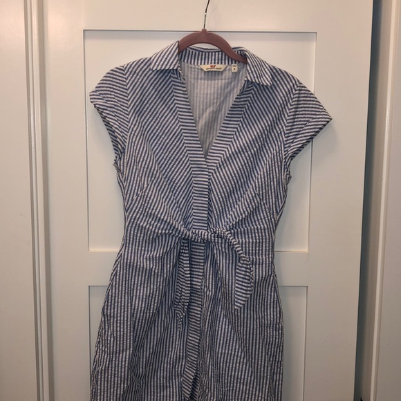 Vineyard Vines Dresses & Skirts - Vineyard vines seersucker dress